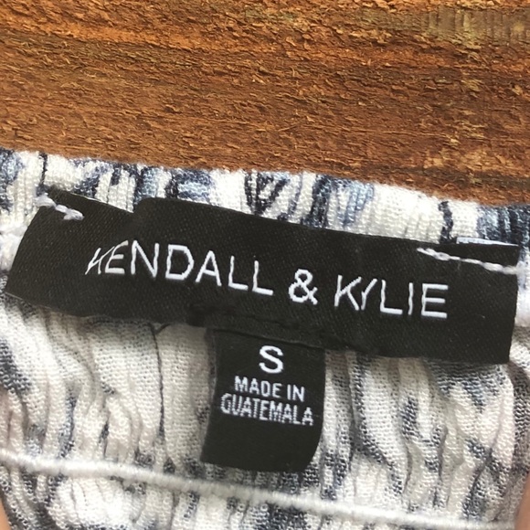 Kendall & Kylie Summer Dress - Picture 4 of 5